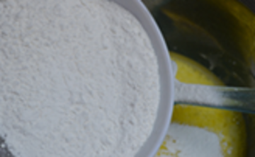 自制蛋糕(电饭锅版)