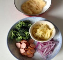 火腿洋芋米披萨