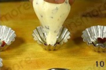 蔓越莓蛋糕的做法 步骤10