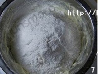 黄油曲奇的做法 步骤7