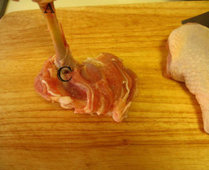 只需三刀将鸡翅根完整去骨的方法图文教程