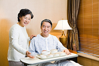 中风病人可以做哪些复健运动 中风病人可以做哪些复健运动