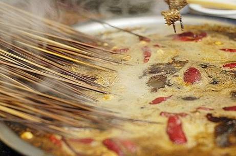 经常吃麻辣烫的危害 经常吃麻辣烫的危害