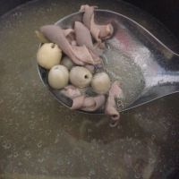 墨鱼猪肚汤的功效作用?怎么制作?