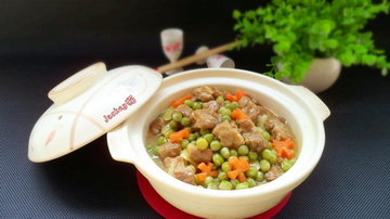 豌豆焖排骨