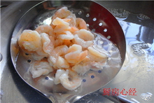 虾仁炒腰花步骤7