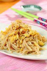 金针菇炒蛋 金针菇炒蛋