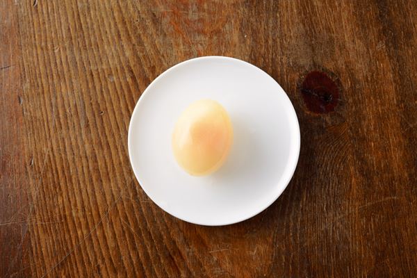 鸡蛋还能这样吃?动手制作酪梨镶嵌冷冻蛋