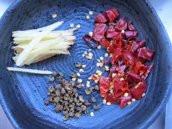 香煎多春鱼步骤2