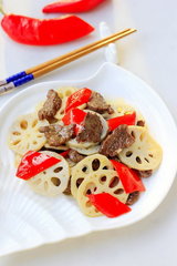 莲藕炒牛肉