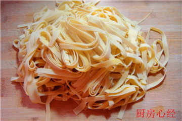 水煮豆腐丝步骤2