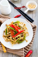 黑椒手撕杂菇的做法