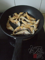 香辣回锅鱼步骤5