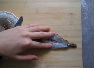 芝士焗虾的做法步骤4