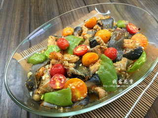 圣女果烤三文鱼皮的做法