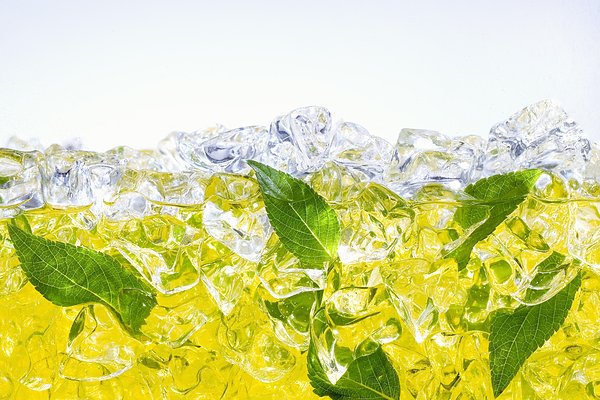 绿茶去眼袋吗？绿茶能去眼袋吗？