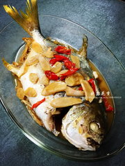 酸子姜焖金鲳鱼