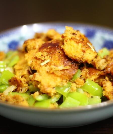 辣椒炒鱼籽的做法