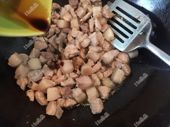 豆角烧肉的做法步骤3