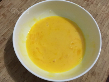 丝瓜炒鸡蛋的做法步骤3