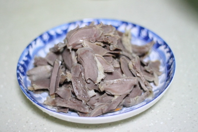 泡椒鸡珍的做法步骤2