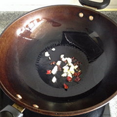 酸辣豆芽的做法步骤2