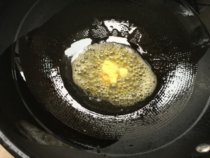 南瓜奶酪焖饭的做法步骤3