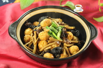 虎皮鹌鹑蛋茶树菇