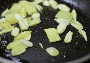 煎排骨的做法步骤7