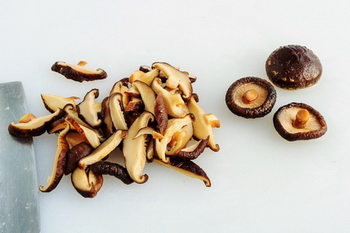 炒奶白菜的做法步骤2