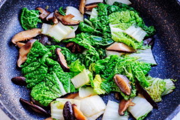 炒奶白菜的做法步骤7