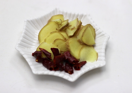 红烧猪蹄的做法步骤2