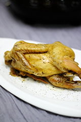 盐焗鸡的做法步骤10