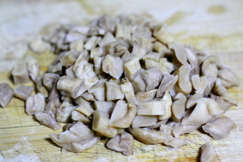 萝卜干炒鱼籽的做法步骤2