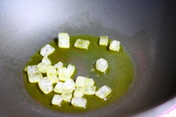 糖醋排骨的做法步骤3