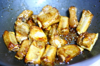 糖醋排骨的做法步骤6