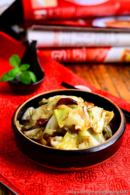 湘菜手撕包菜的做法