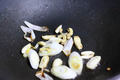 酸甜带鱼的做法步骤5