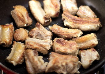 红烧排骨的做法步骤5