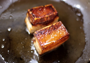 梅菜扣肉的做法步骤6