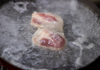 梅菜扣肉的做法步骤3