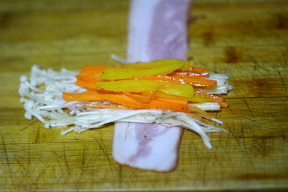 金针菇培根卷的做法步骤4