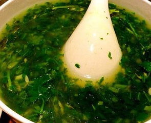 茼蒿能和豆腐一起吃吗?茼蒿可以和豆腐同炒吗 茼蒿能和豆腐一起吃吗?茼蒿可以和豆腐同炒吗