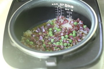 快手菜香肠咖喱饭的做法步骤6