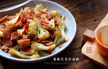 有机花菜炒培根