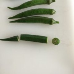 秋葵胡萝卜厚蛋烧的做法步骤3