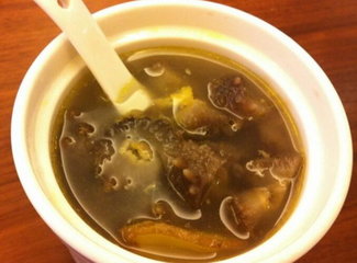 家常海参汤的做法1