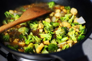 蒜香鸡胸西兰花的做法步骤6