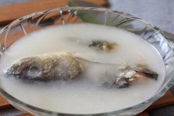 家常鲫鱼汤的做法2