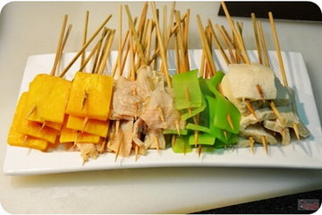 石锅麻辣牛肚串串步骤7